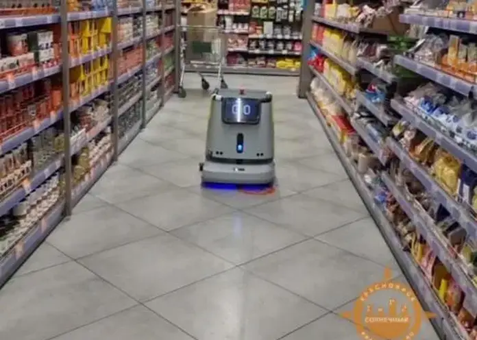 В магазинах Красноярска появились роботы-уборщики