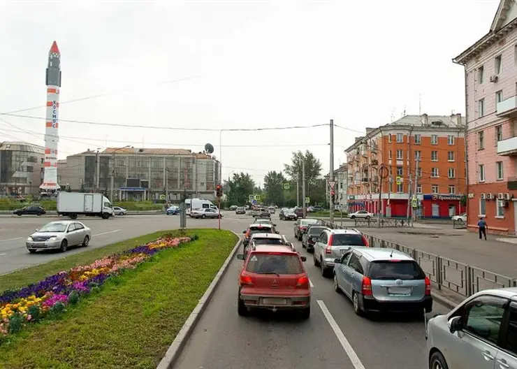 В Красноярске с 27 июня перекрыли  проезд к домам на улице Чайковского