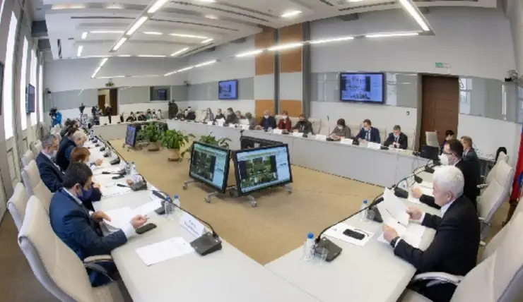 Депутаты Заксобрания обратятся в Генпрокуратуру из-за продажи ипподрома в Красноярске