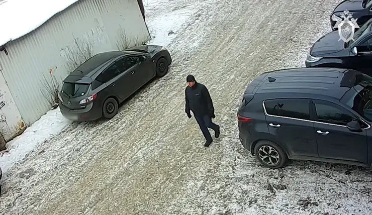В Красноярске ищут напавшего на семилетнюю девочку мужчину