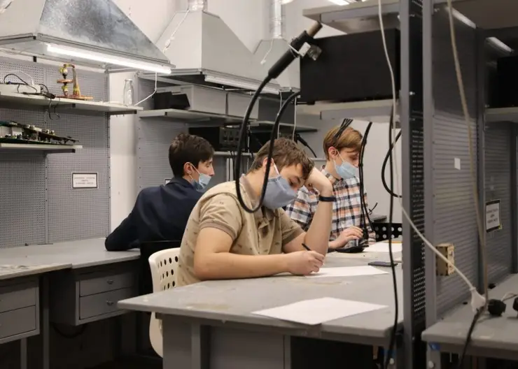В Красноярске стартовал набор школьников для обучения в  Центре цифрового образования