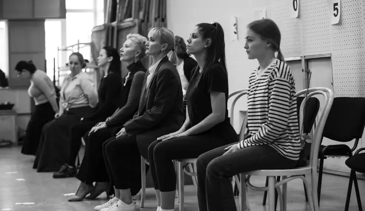 В Красноярском музыкальном театре состоится премьера спектакля «Восемь женщин»