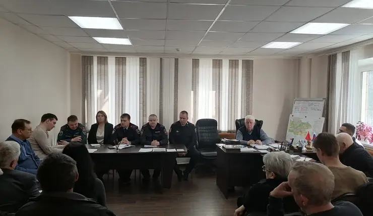 «Красноярская рециклинговая компания» продолжает встречаться с представителями СНТ и ДНТ