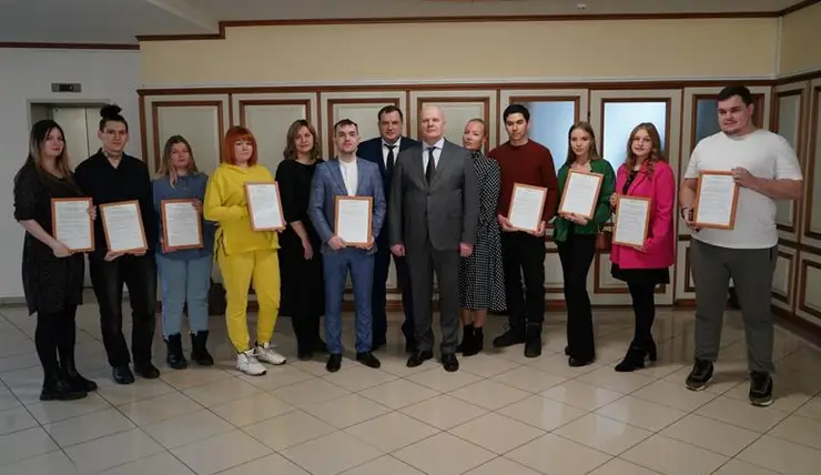 Более 100 детей-сирот воспользовались правом на получение сертификатов для покупки жилья в Красноярске