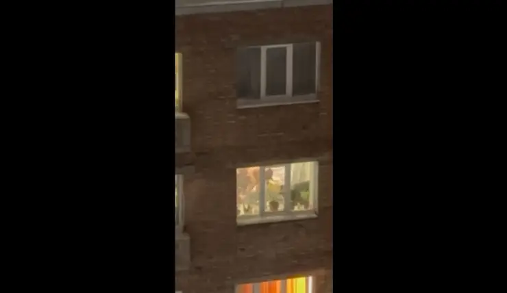 В Норильске агрессивный мужчина разнес квартиру на глазах ребенка