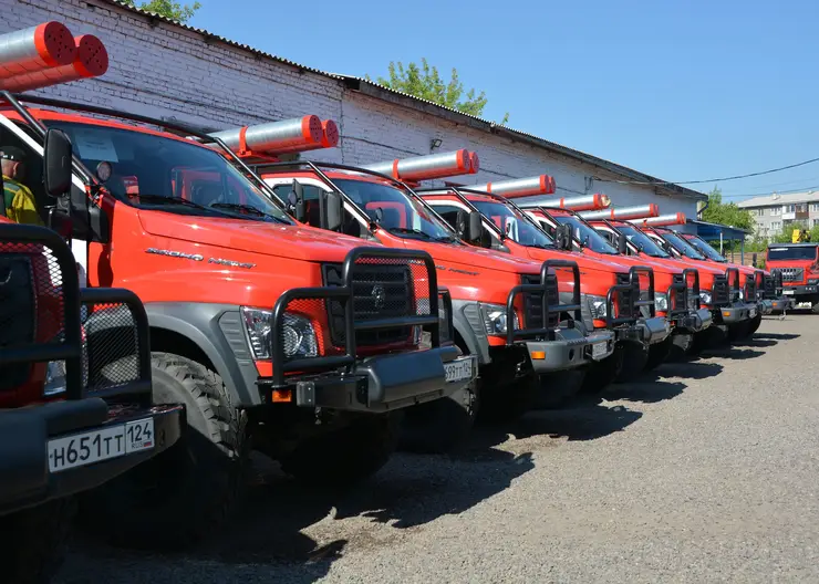 Лесные пожарные Красноярского края получили новую спецтехнику