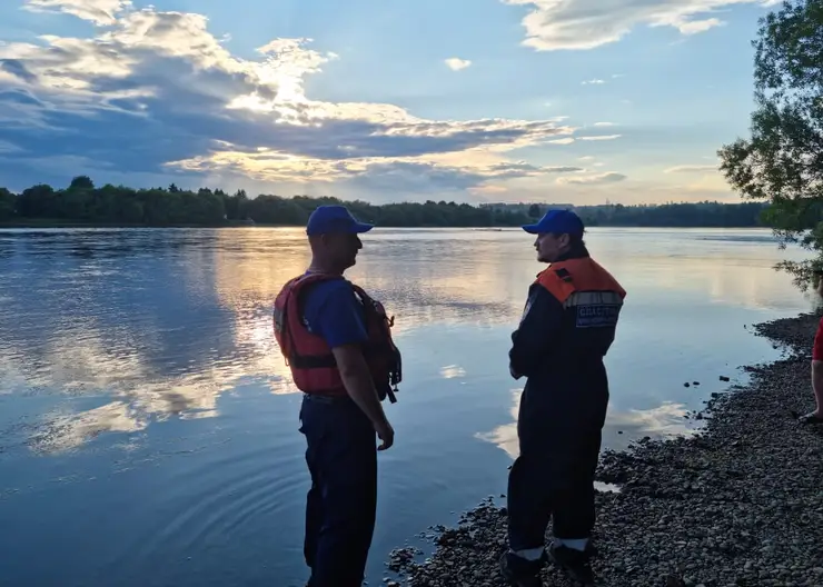 Спасатели нашли трех потерявшихся в Северо-Енисейском районе мужчин