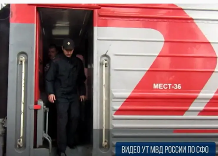 В Красноярском крае с поезда сняли трех нетрезвых вахтовиков