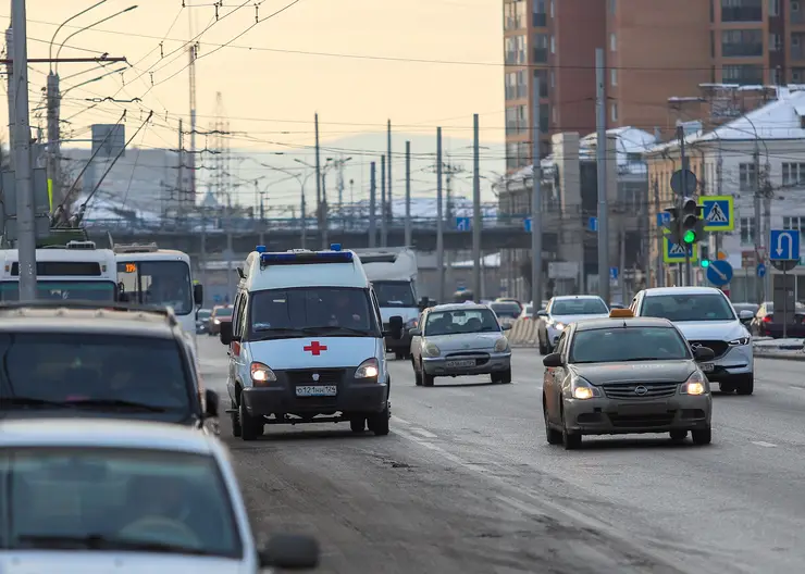 В Красноярске скорую помощь приходится ожидать около трех часов