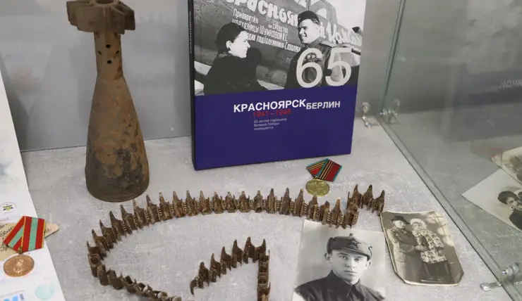 В Красноярске открылась выставка фронтовых фотографий и артефактов военных лет