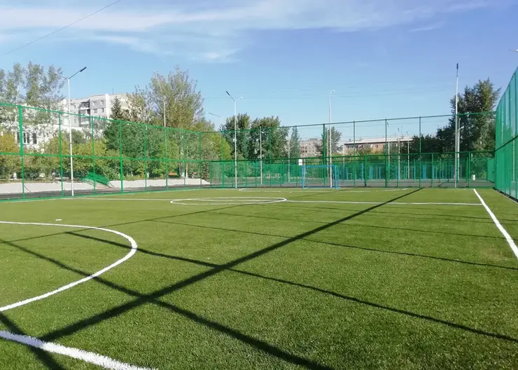 В Красноярске откроются новые спортплощадки на территории 8 школ