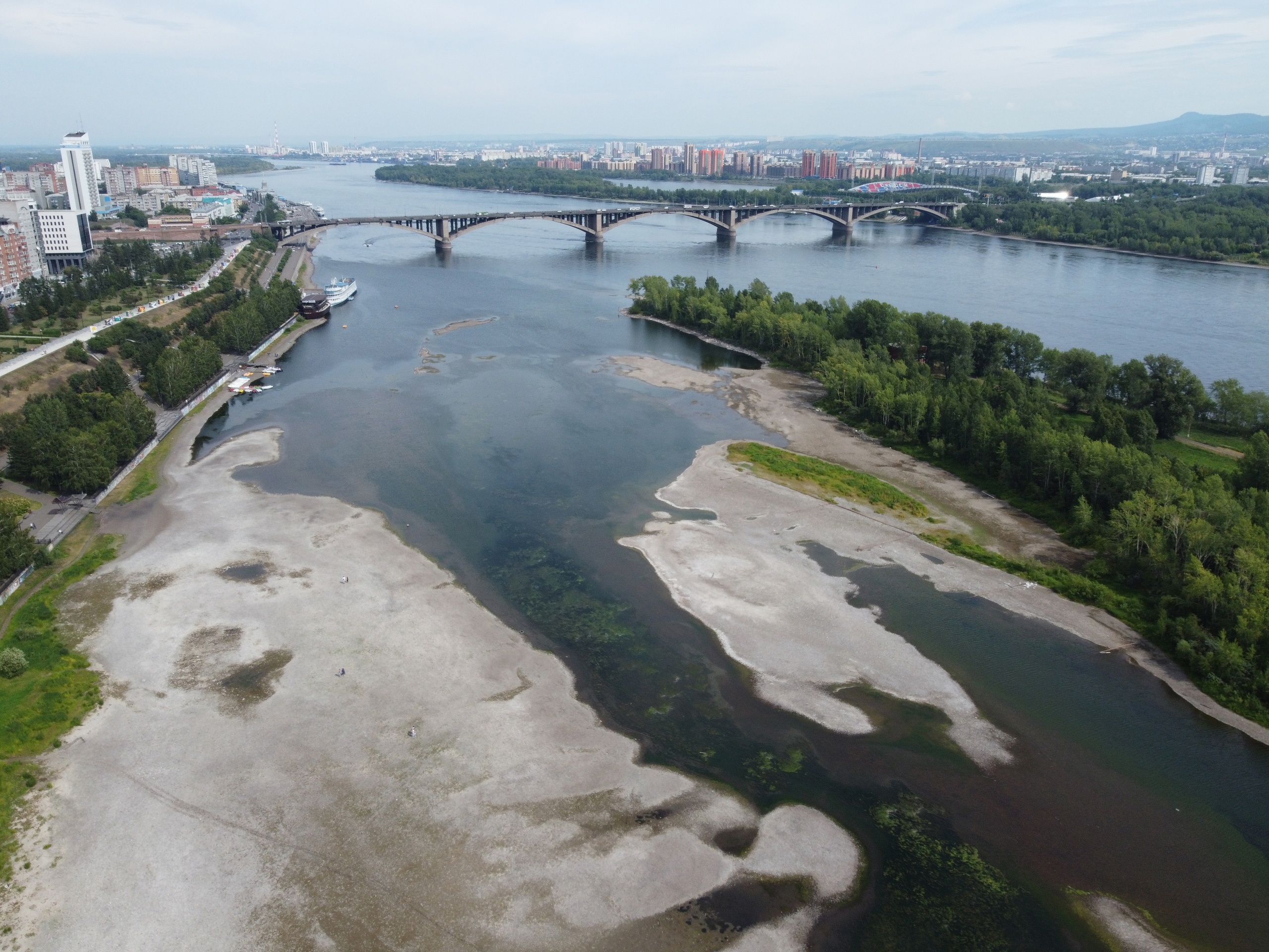 С 1 мая на Красноярской ГЭС увеличат сброс воды почти на 3000 кубометров в  секунду - Gornovosti.Ru