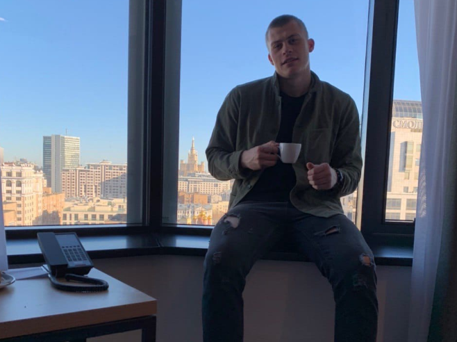Поэт, писатель, футболист: Дмитрий Ребров о своей творческой самореализации