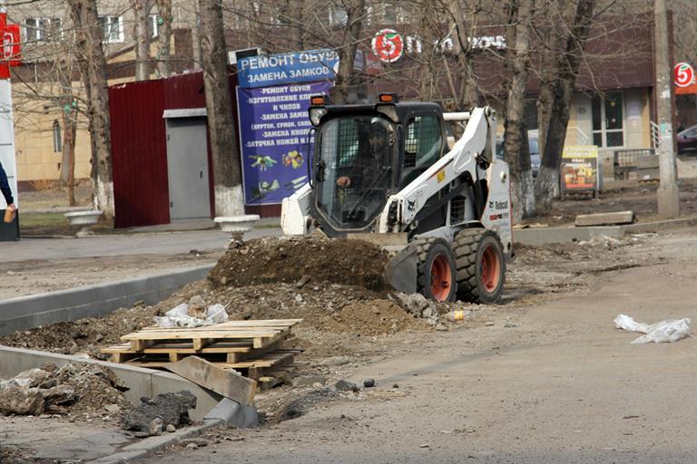 В Советском районе Красноярска отремонтируют еще 8 междворовых проездов