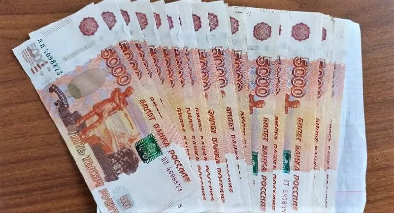 Красноярец украл биткоины знакомого ради покупки пиломатериалов для строительства бани