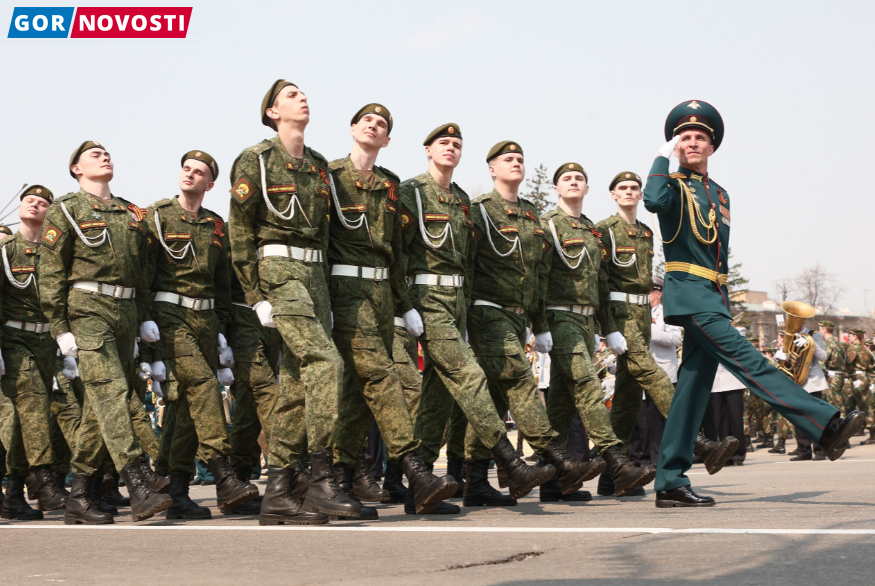 Парад в красноярске сегодня