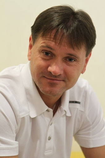 Дмитрий Аленичев