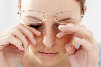 Почему дергается глаз | причины нервного тика, способы лечения и профилактики