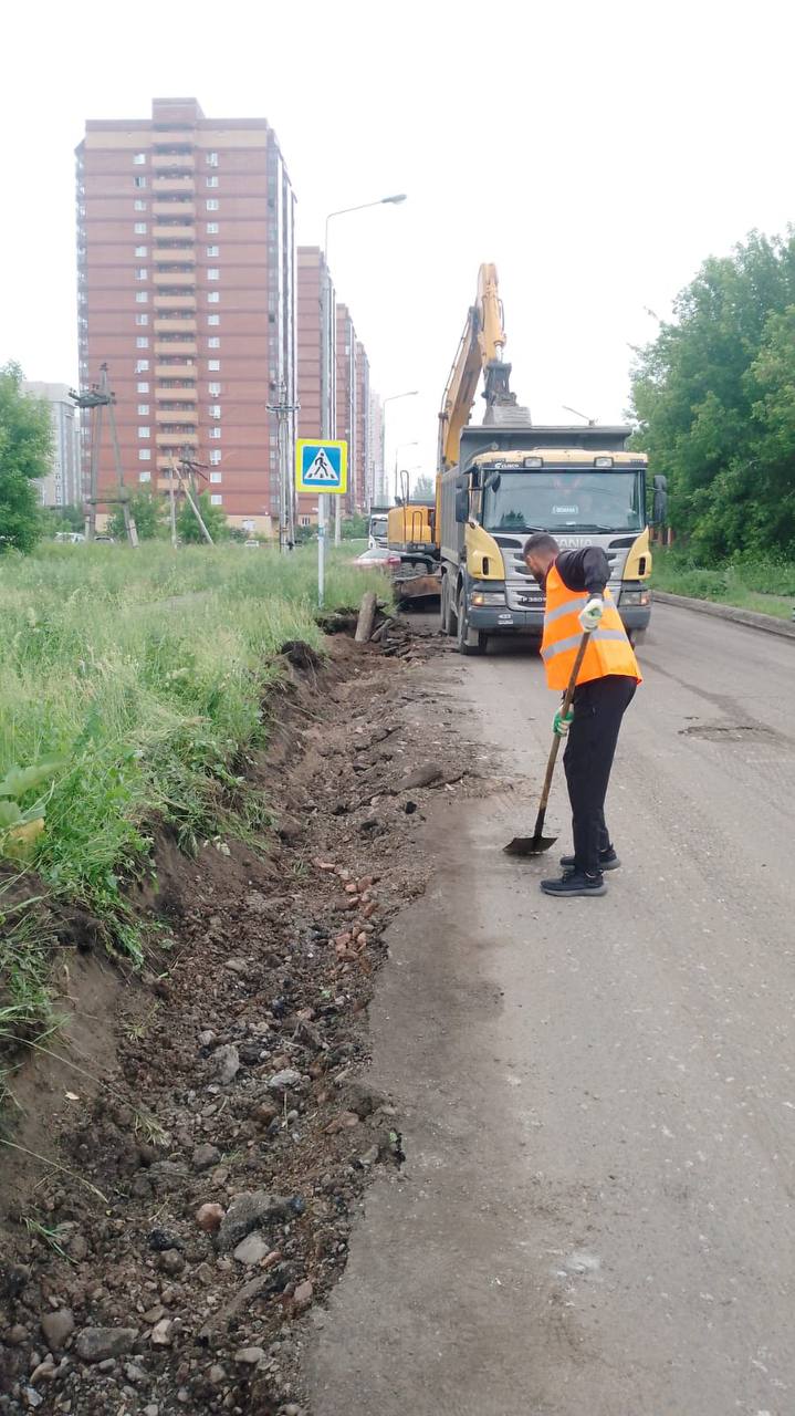 В Красноярске начались дорожные работы на улице Любы Шевцовой