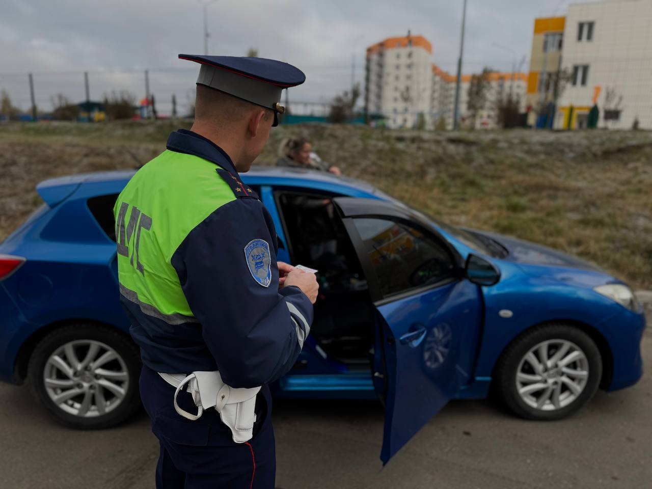 Красноярских водителей проверяют на правила перевозки детей