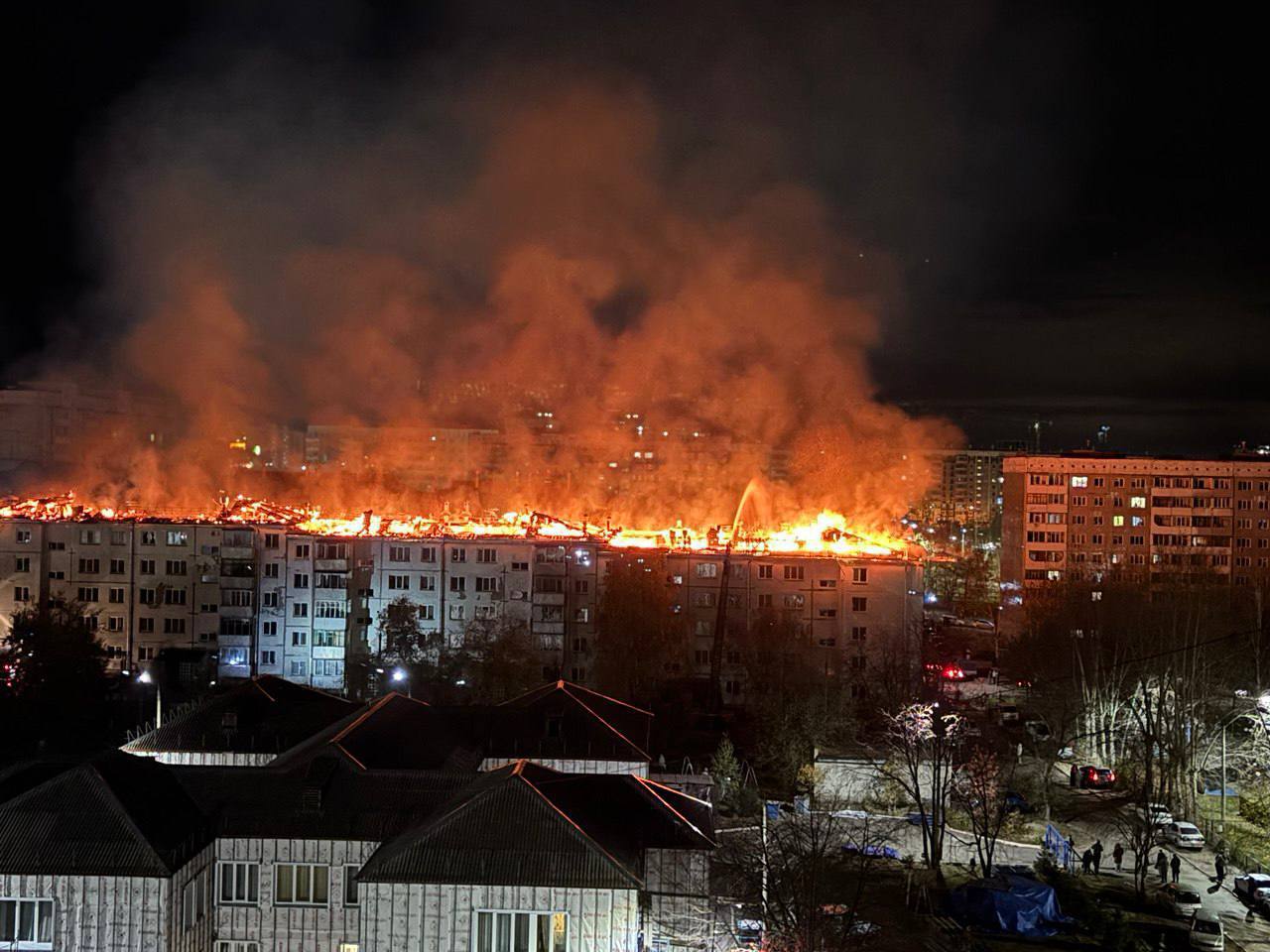 В Сосновоборске при пожаре в пятиэтажке погиб человек и двое пострадали