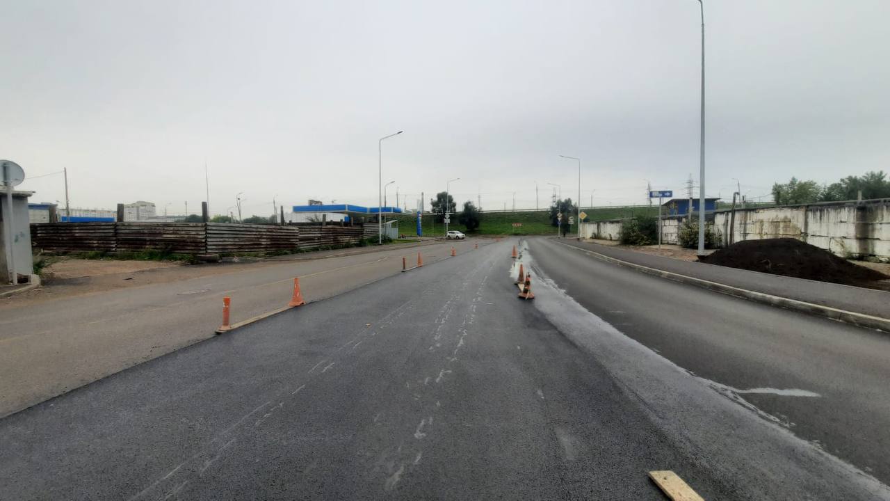 В Красноярске на улице Космонавтов начнут укладывать финишный слой асфальта