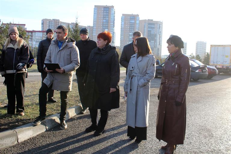В Красноярске оштрафуют подрядчика за срыв сроков ремонта дорог в Советском районе