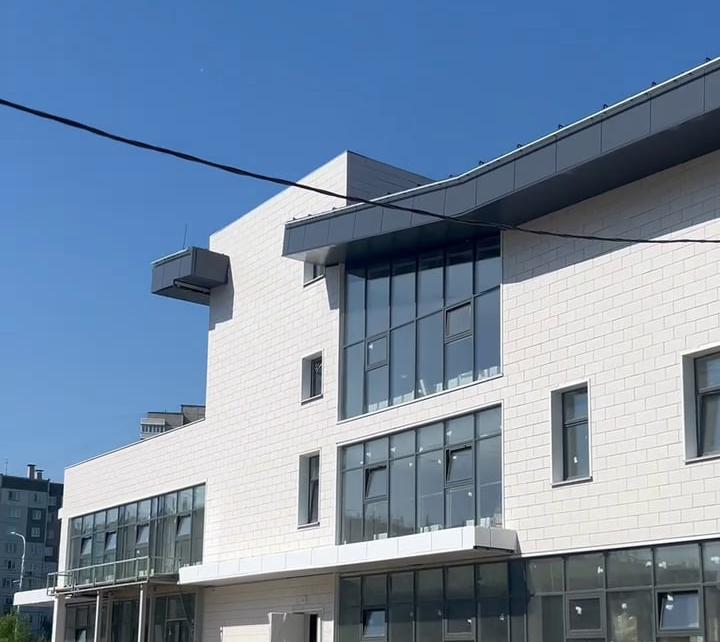 В Красноярске строительство бассейна в Северном завершится к концу августа