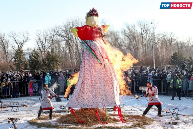 На острове Татышев с размахом проводили зиму