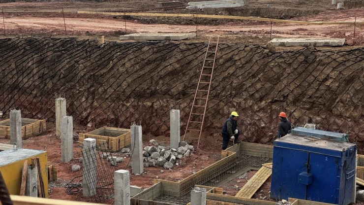 В Красноярске начали строить школу на улице Елены Стасовой