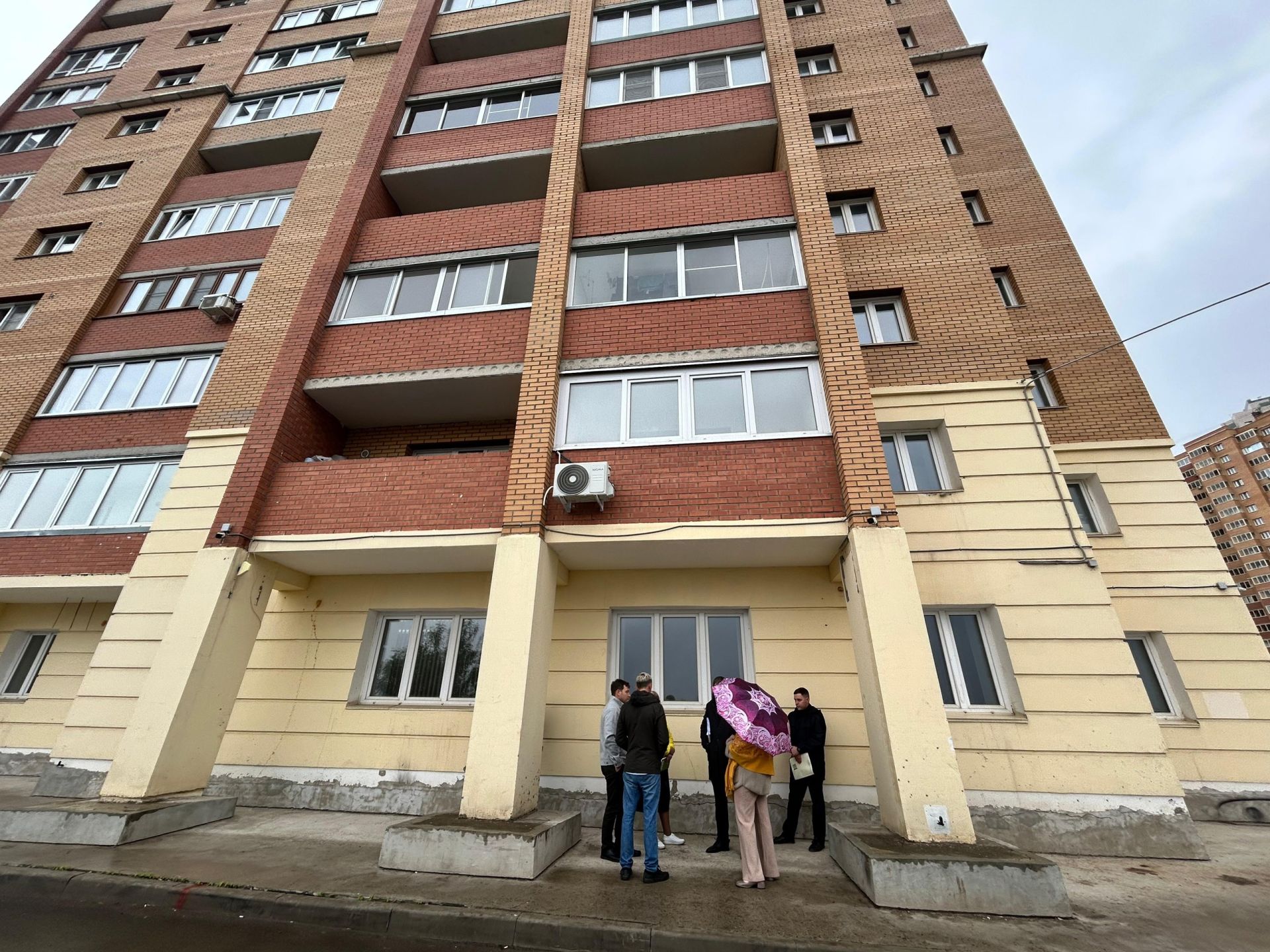 Ливневку у дома на 2-й Огородной в Красноярске проверили специалисты и жители