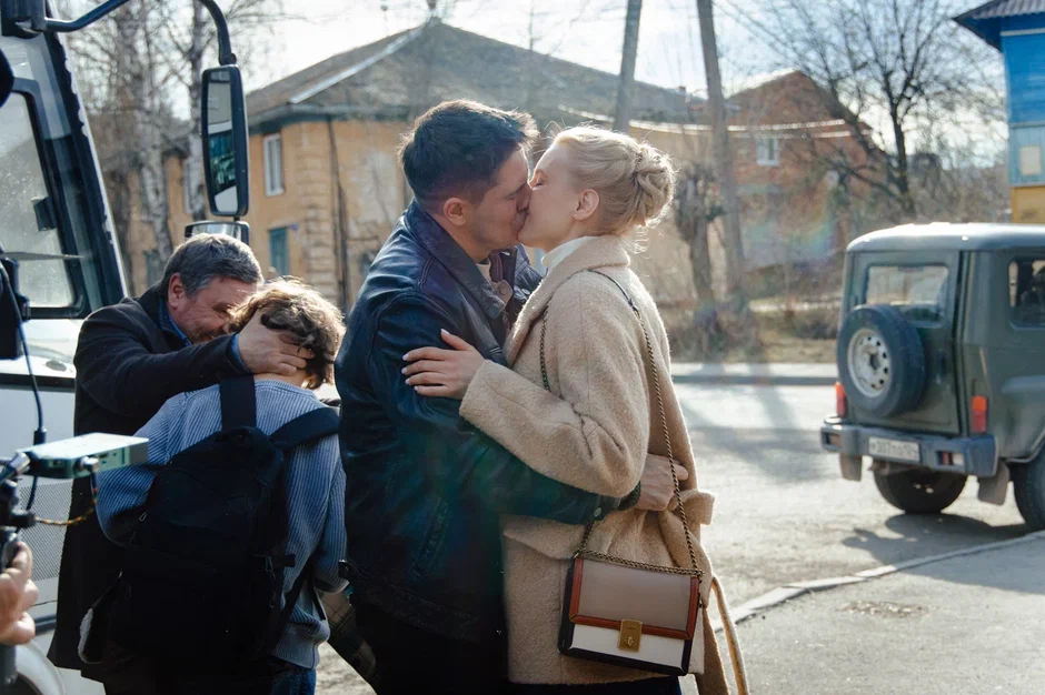 «Главное – это энергия Сибири»: на экраны красноярцев возвращается сериал «Ронин»
