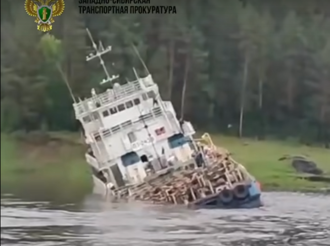 Красноярский Роспотребнадзор усилил мониторинг качества воды после разлива дизельного топлива