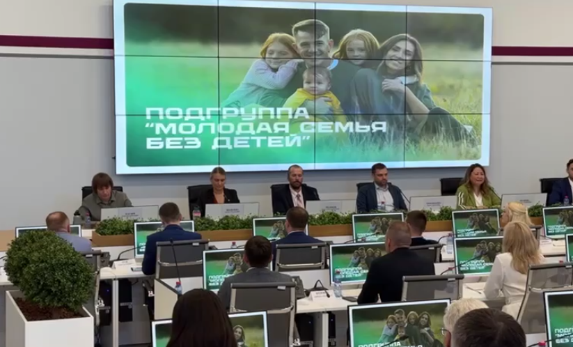 В Красноярском крае разрабатывают новые инициативы для поддержки рождаемости