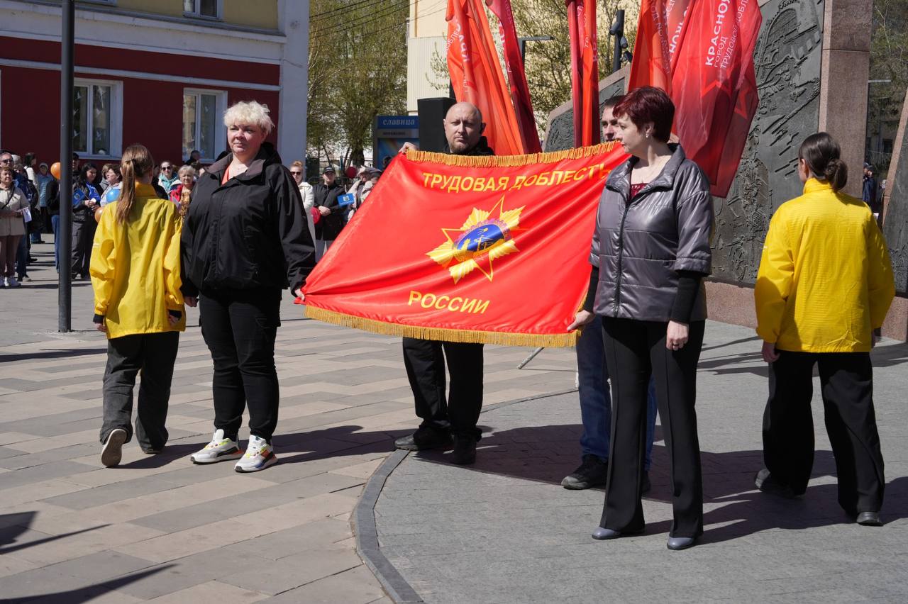 В Красноярске наградили предприятия, которые оказывают поддержку бойцам СВО