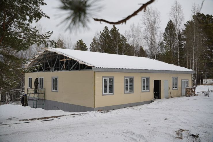 К лету в Красноярске создадут более 800 дополнительных мест в загородных детских лагерях 