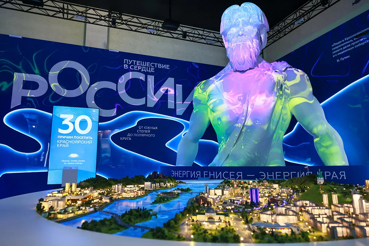Стенд Красноярского края с выставки «Россия» на ВДНХ начал работать в галерее «Енисей»