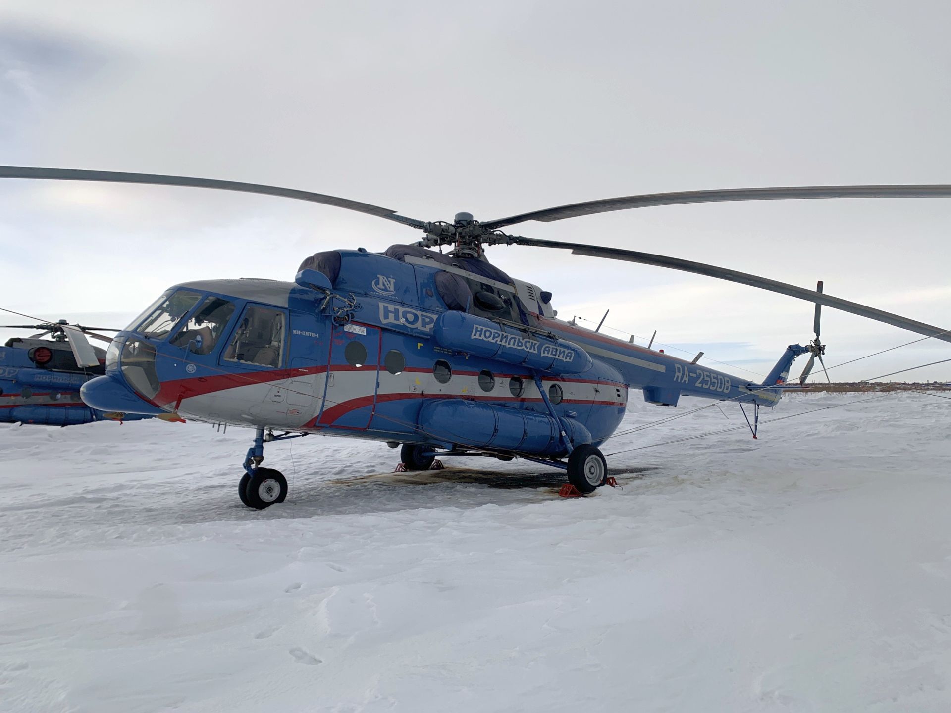 На севере Красноярского края продают вертолёт Ми-8