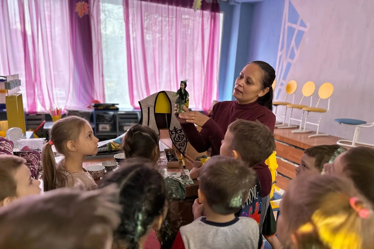 Дошколята Красноярска готовятся ко Дню народного единства