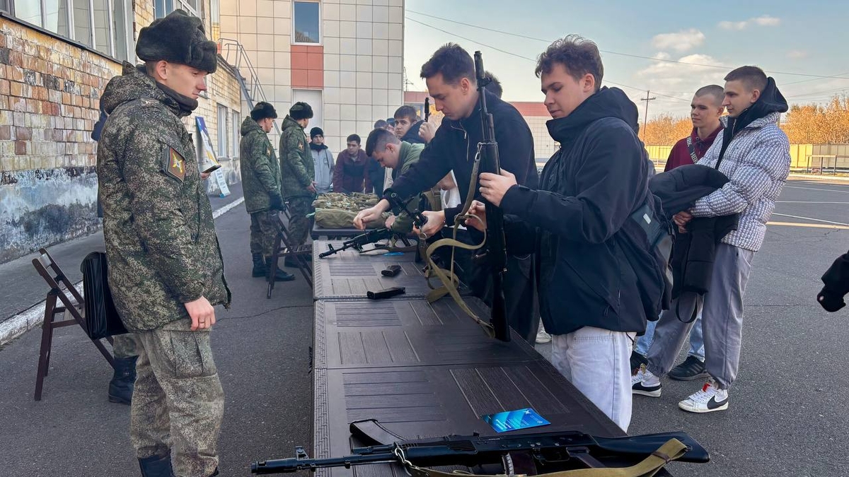 День призывника состоялся в Свердловском районе