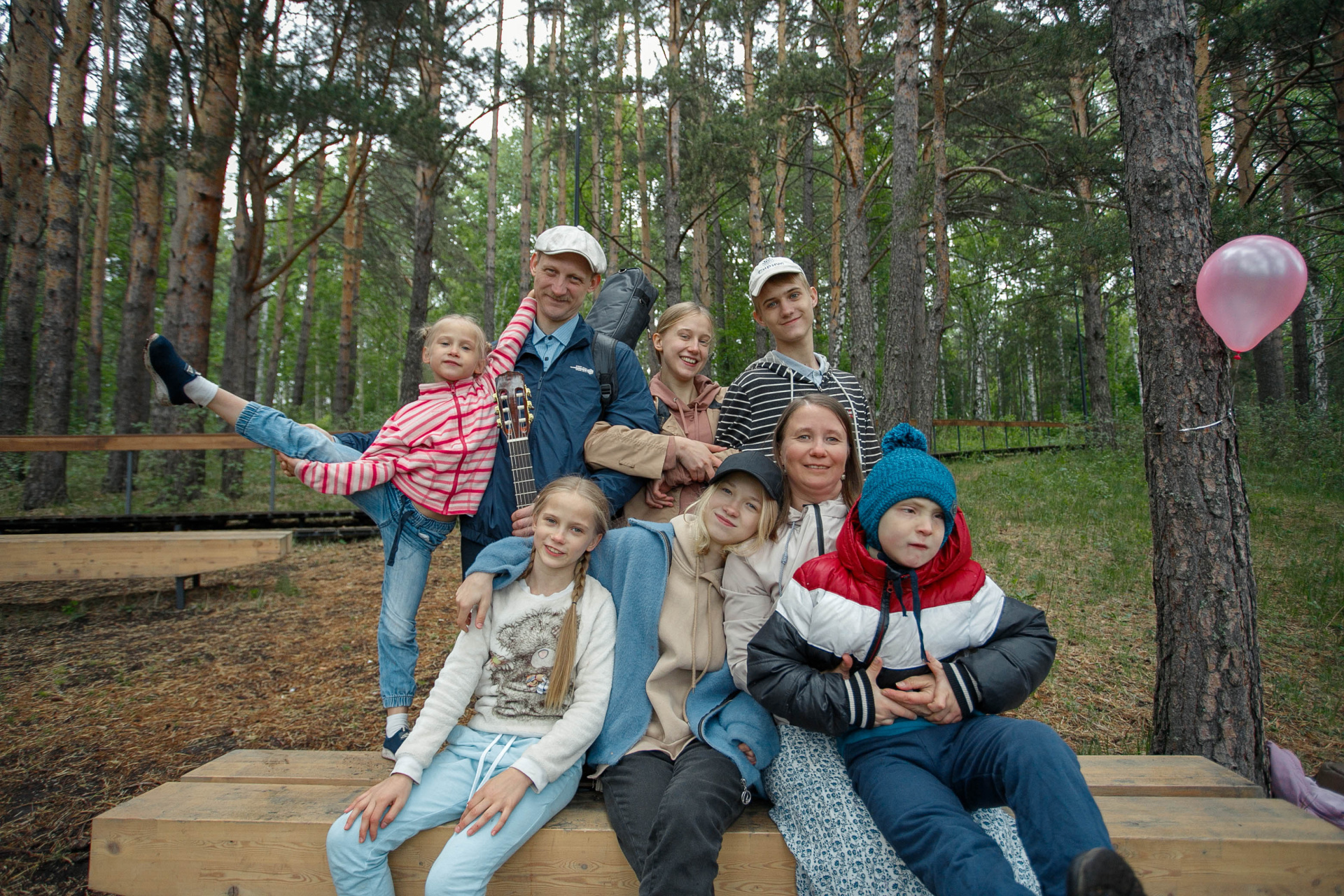 В Красноярском крае многодетные родители смогут получить компенсацию за обучение детей
