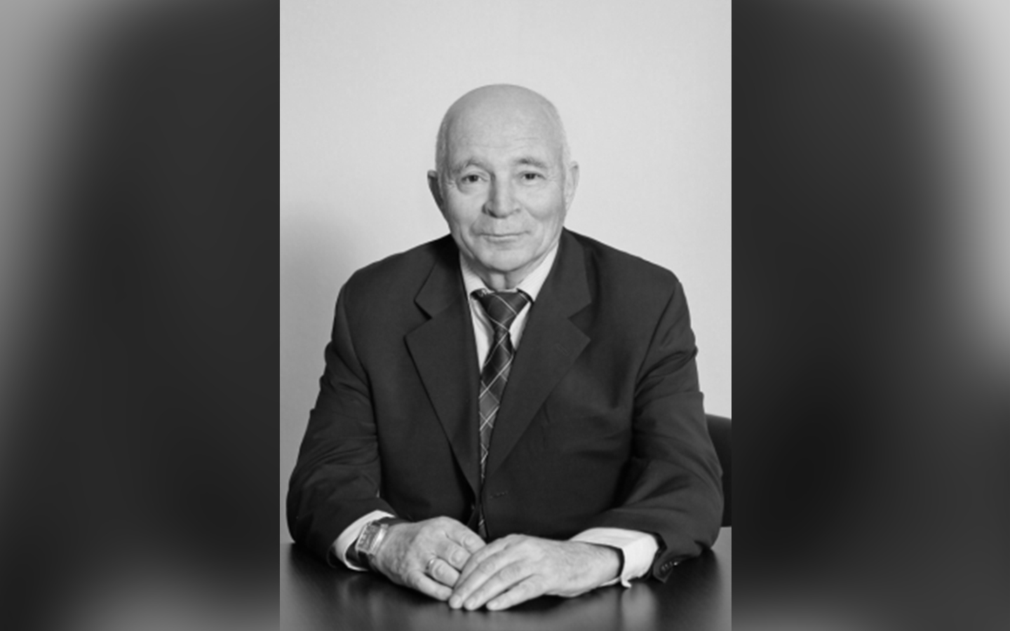 Заслуженный врач Борис Коган скончался в Красноярске