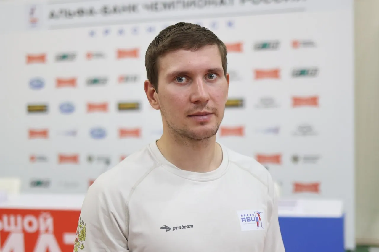 «Нужно делать, а не мечтать». Биатлонист Евгений Сидоров о карьере и задачах на сезон