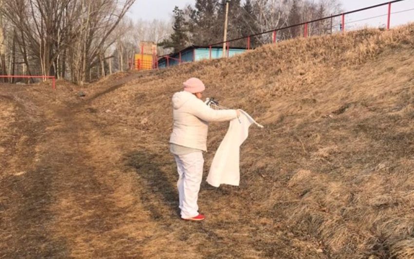За неделю от укусов клещей пострадали 16 жителей Красноярского края