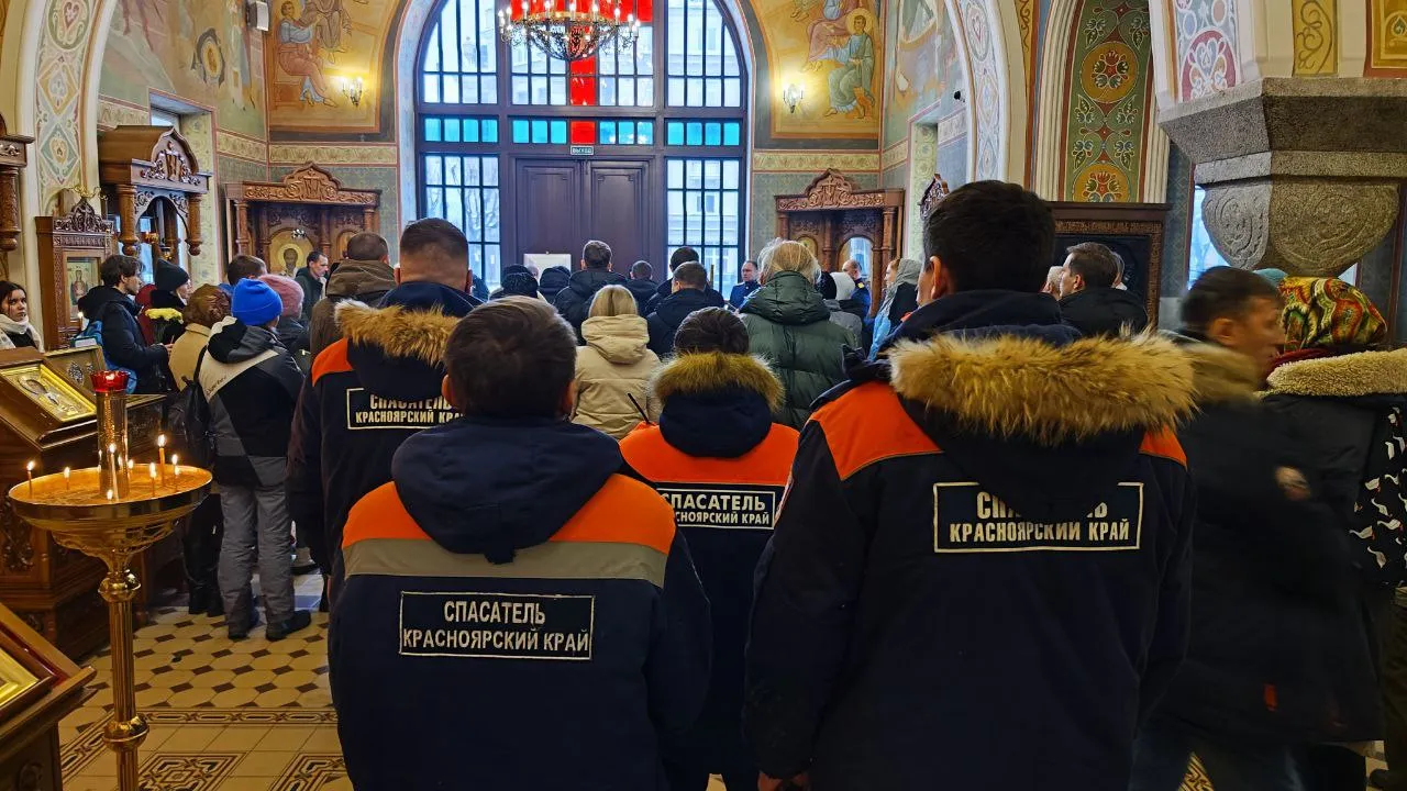 Прощание с Оксаной Василишиной.
Фото: «Поиск пропавших детей-Красноярск»