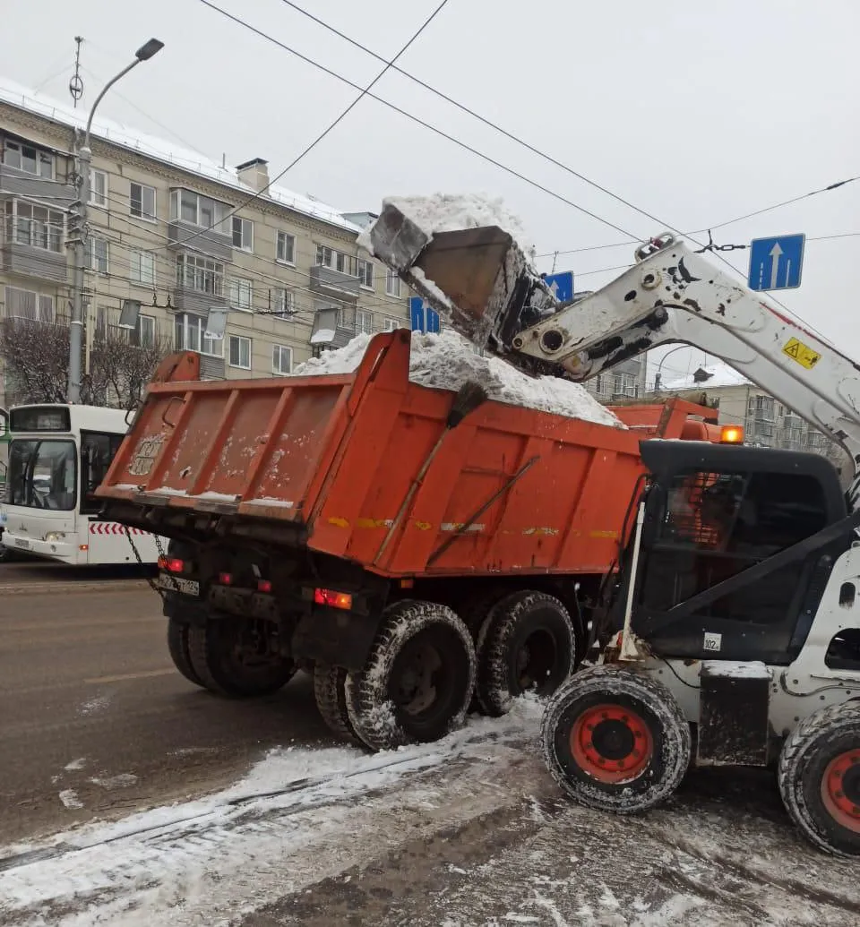 Дмитрия Сокирку сняли с должности руководителя САТП из-за сбоя с уборкой снега