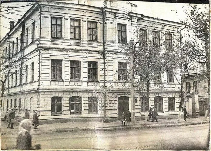 Старинное здание КрасГМУ отреставрируют к 400-летию Красноярска