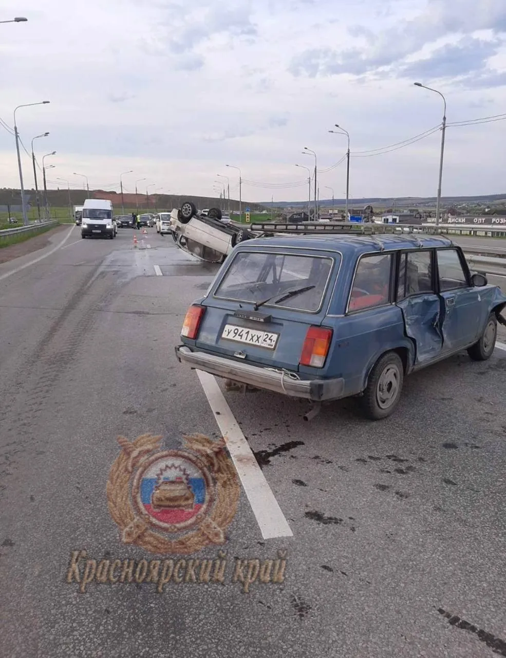 На трассе Р-255 «Сибирь» в сторону Красноярска затруднено движение из-за аварии