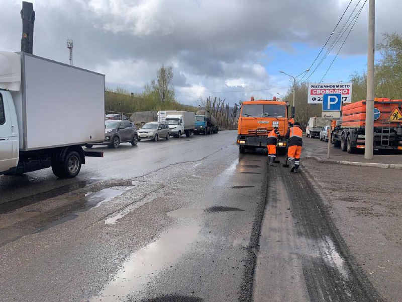 В Красноярске начали ремонтировать улицу Грунтовую