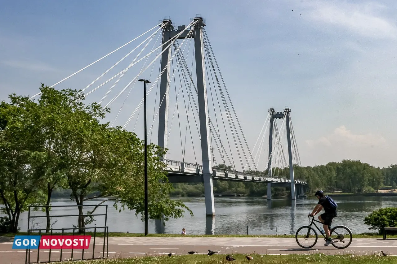 Главные Gornovosti недели: тарифы ЖКХ, рейсы в Санью и спасение огорода в жару